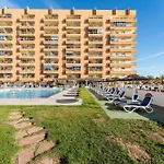 Ξενοδοχείο με διαμερίσματα Marina View, Sunny One Bedroom Pyr