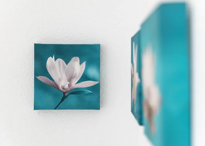 Marina View, Sunny One Bedroom Pyr 丰希罗拉