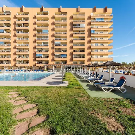 Lejlighedshotel Marina View, Sunny One Bedroom Pyr